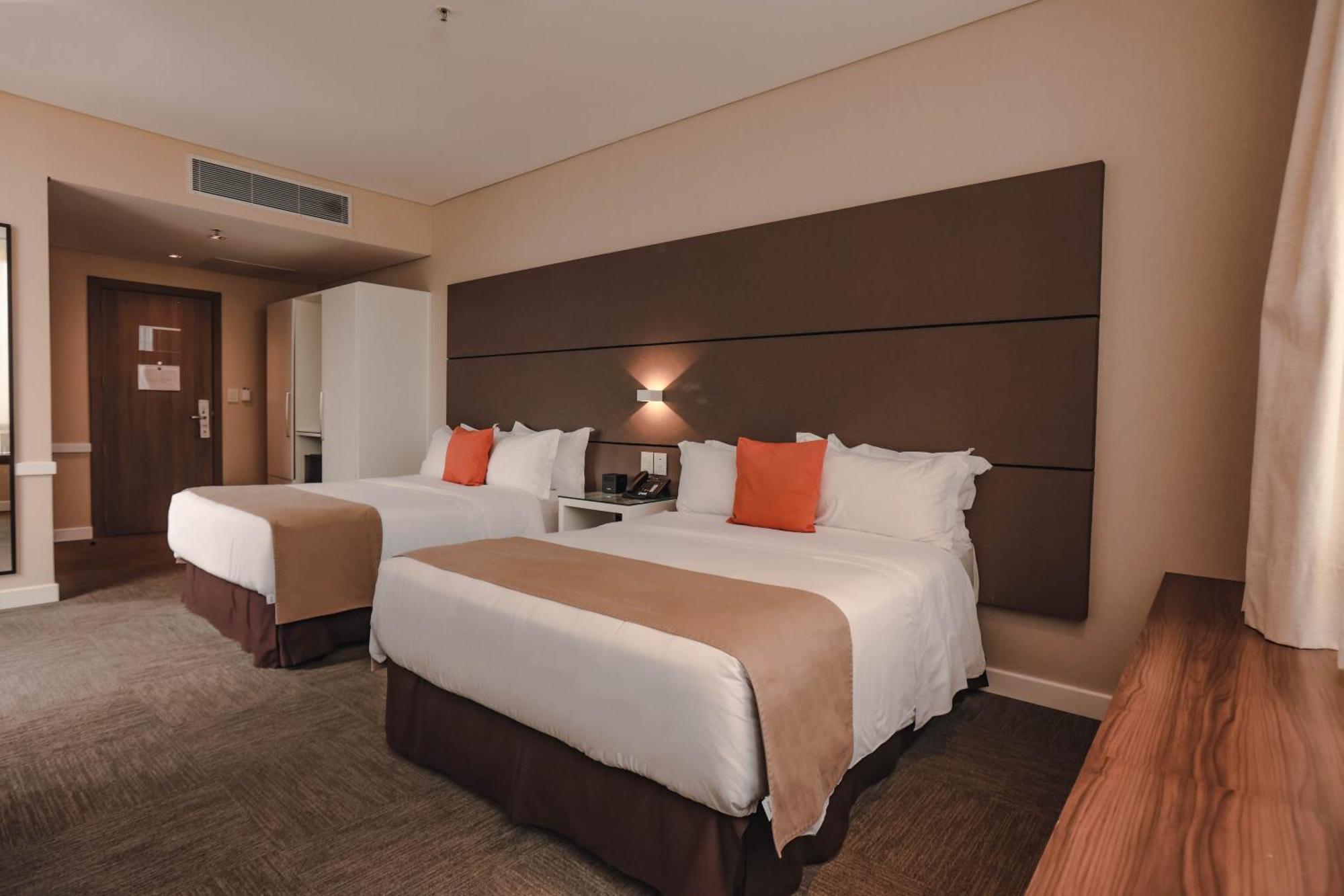 Paseo La Galeria Hotel & Suites أسونسيون المظهر الخارجي الصورة