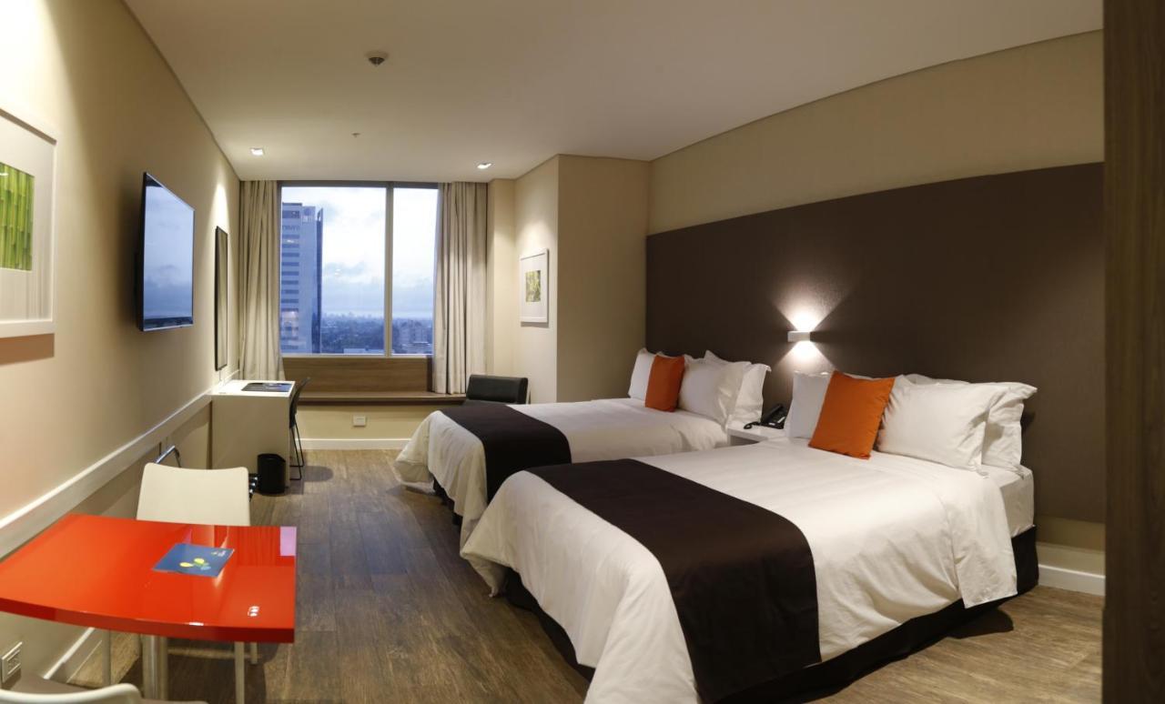 Paseo La Galeria Hotel & Suites أسونسيون المظهر الخارجي الصورة
