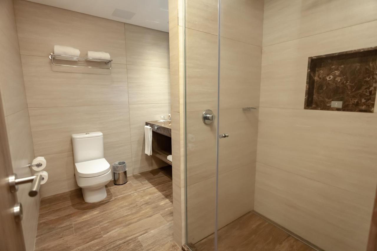 Paseo La Galeria Hotel & Suites أسونسيون المظهر الخارجي الصورة